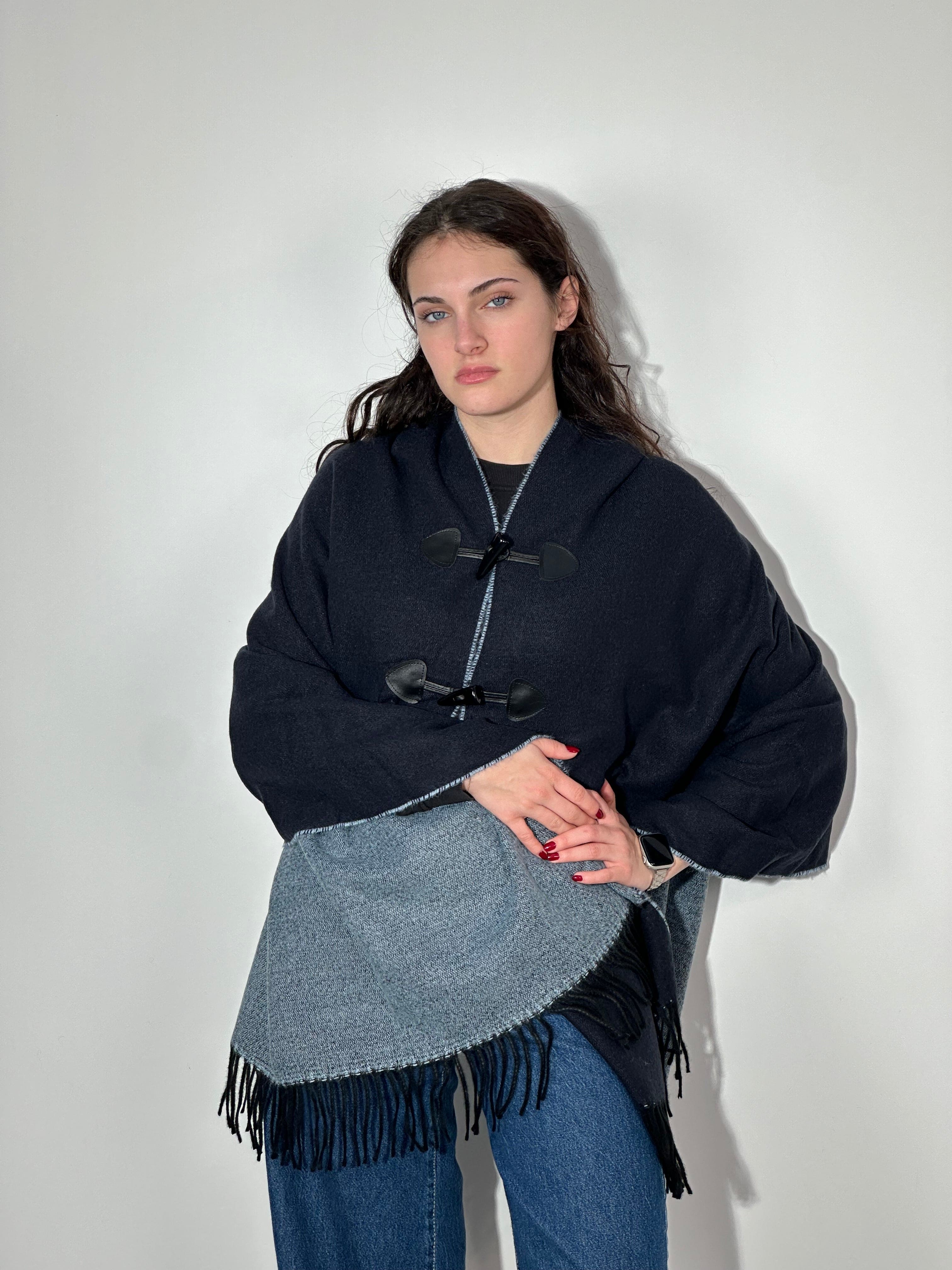 Stola Doubleface con Alamari Bluemarine - Celestino