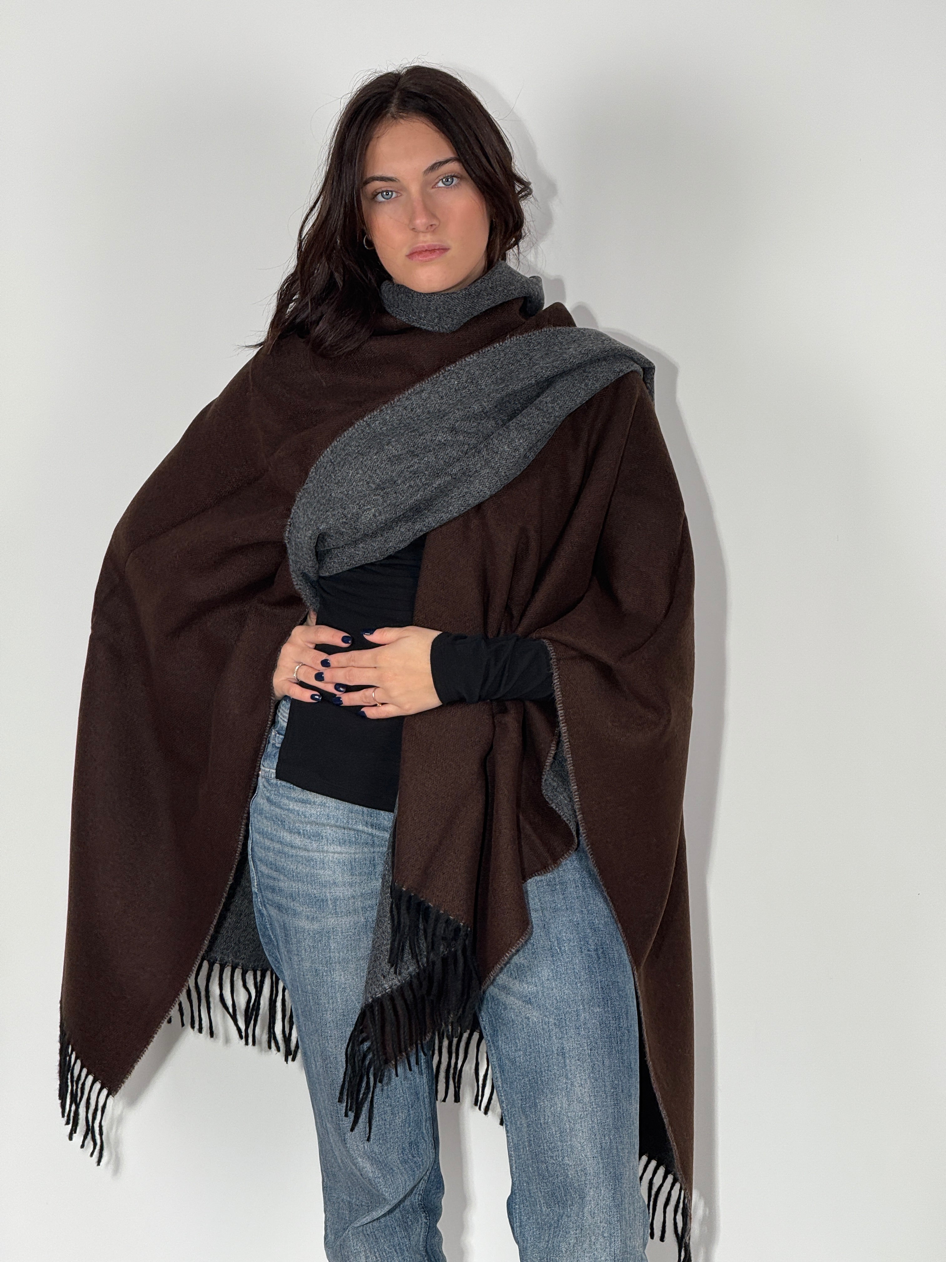 Poncho Double Face 924 - Marrone/Grigio