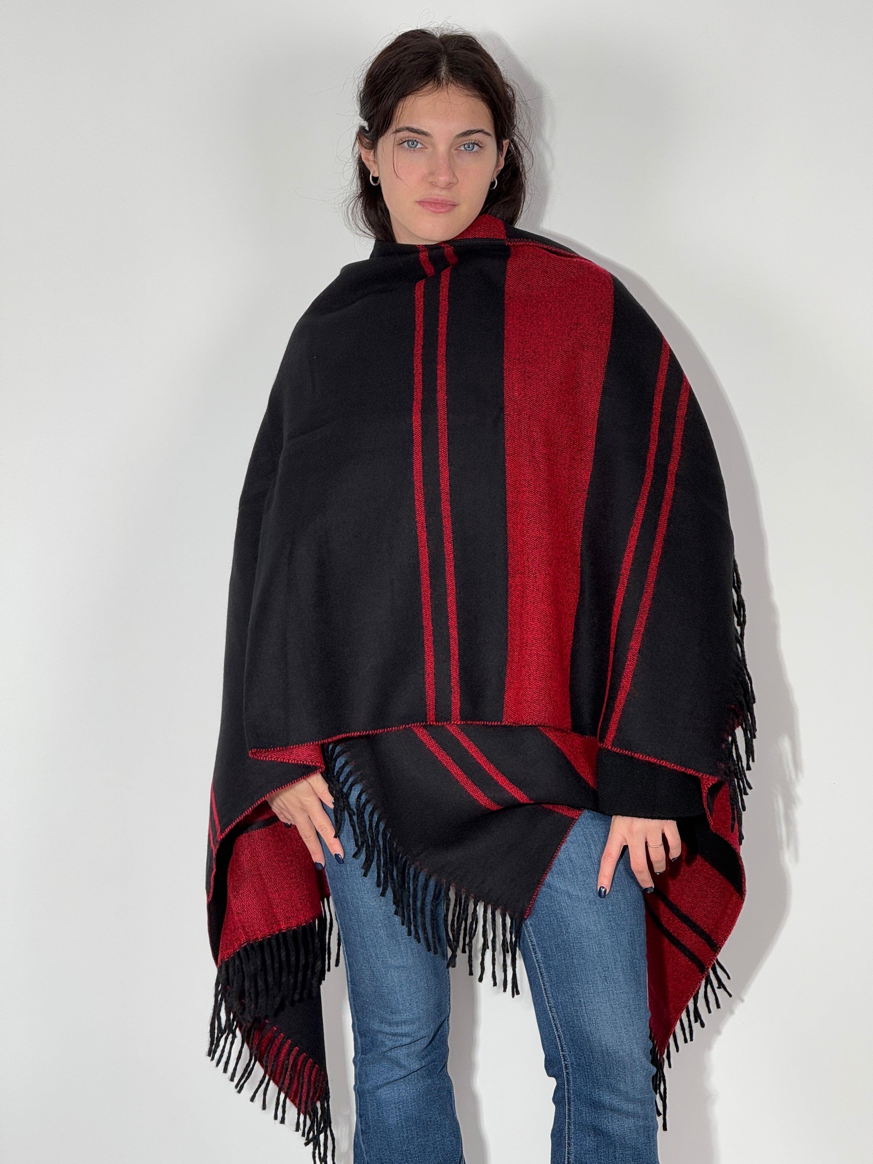 Poncho Double Face 970 Rosso-Nero