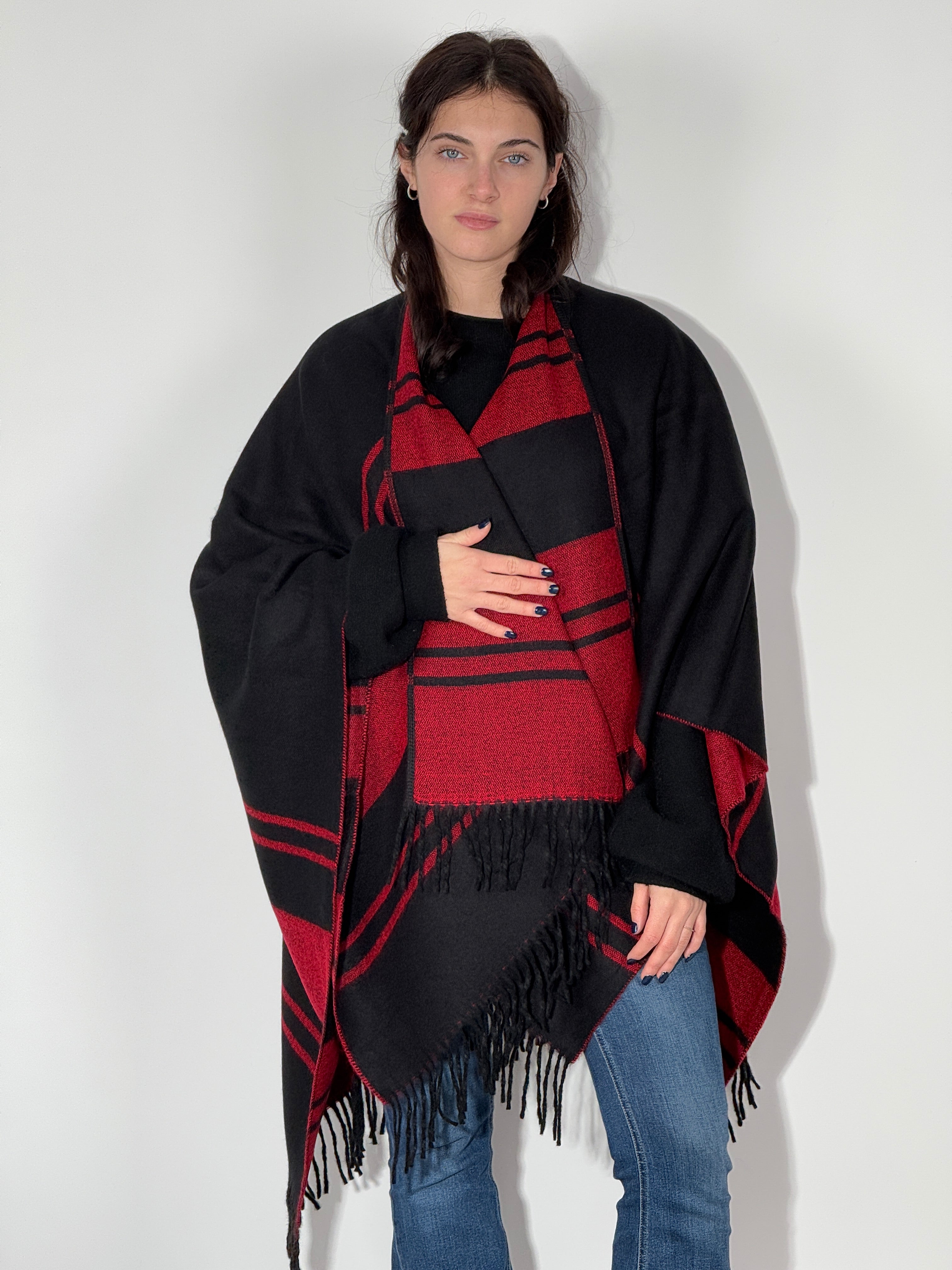 Poncho Double Face 970 Rosso-Nero