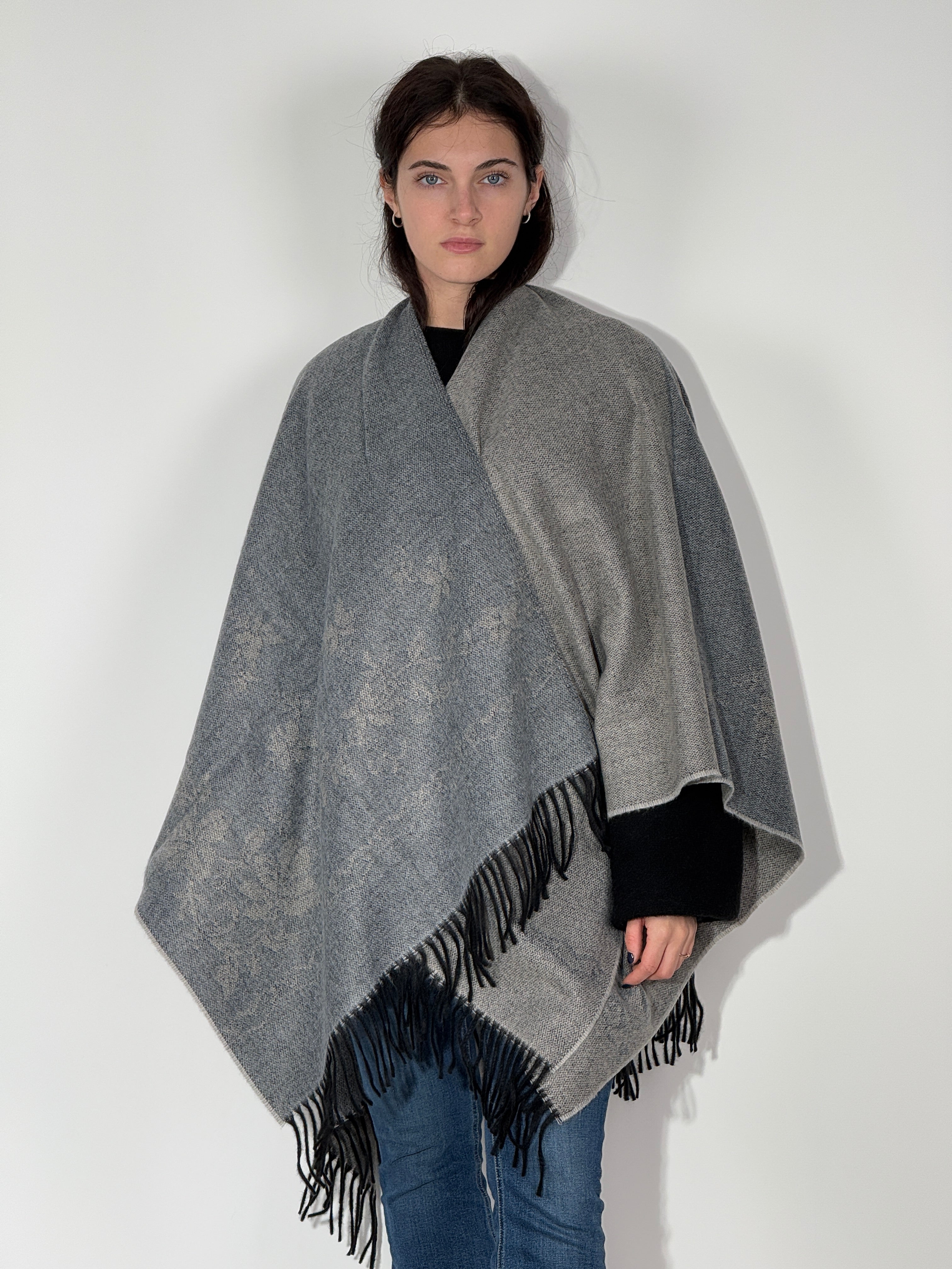 Poncho 938 Grigio Pietra